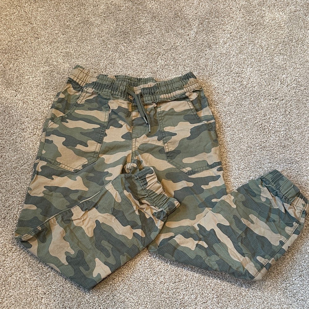 art class Green and Tan Camouflage Joggers